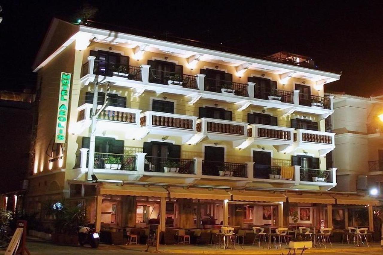 Aeolis Hotel Самос Екстериор снимка
