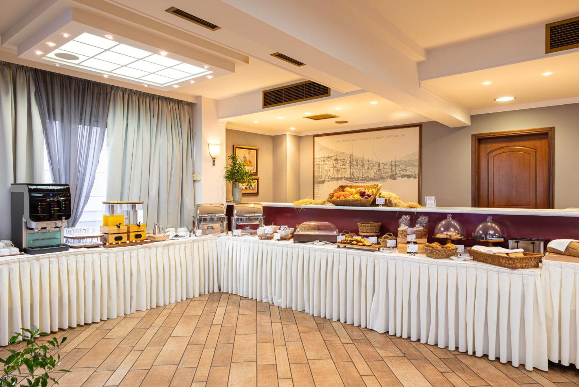 Aeolis Hotel Самос Екстериор снимка