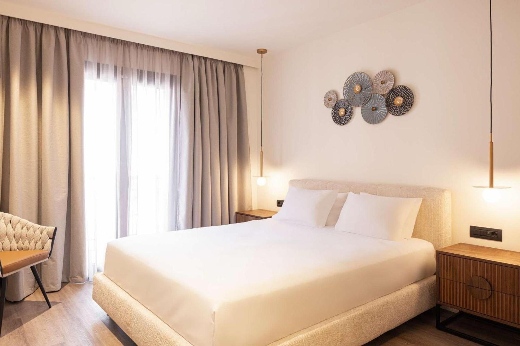 Aeolis Hotel Самос Екстериор снимка