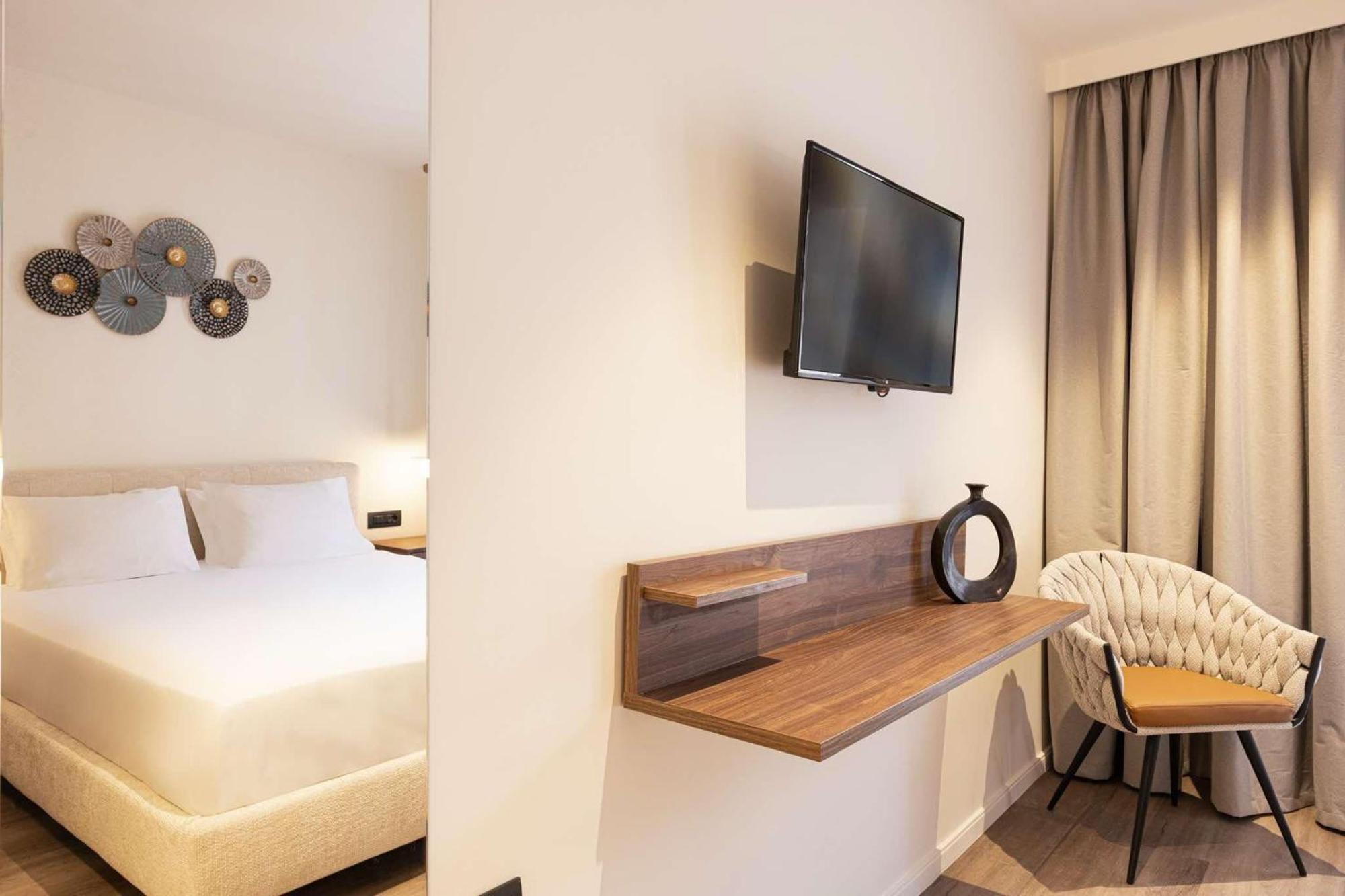 Aeolis Hotel Самос Екстериор снимка