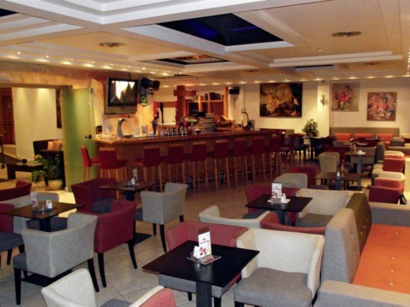 Aeolis Hotel Самос Екстериор снимка