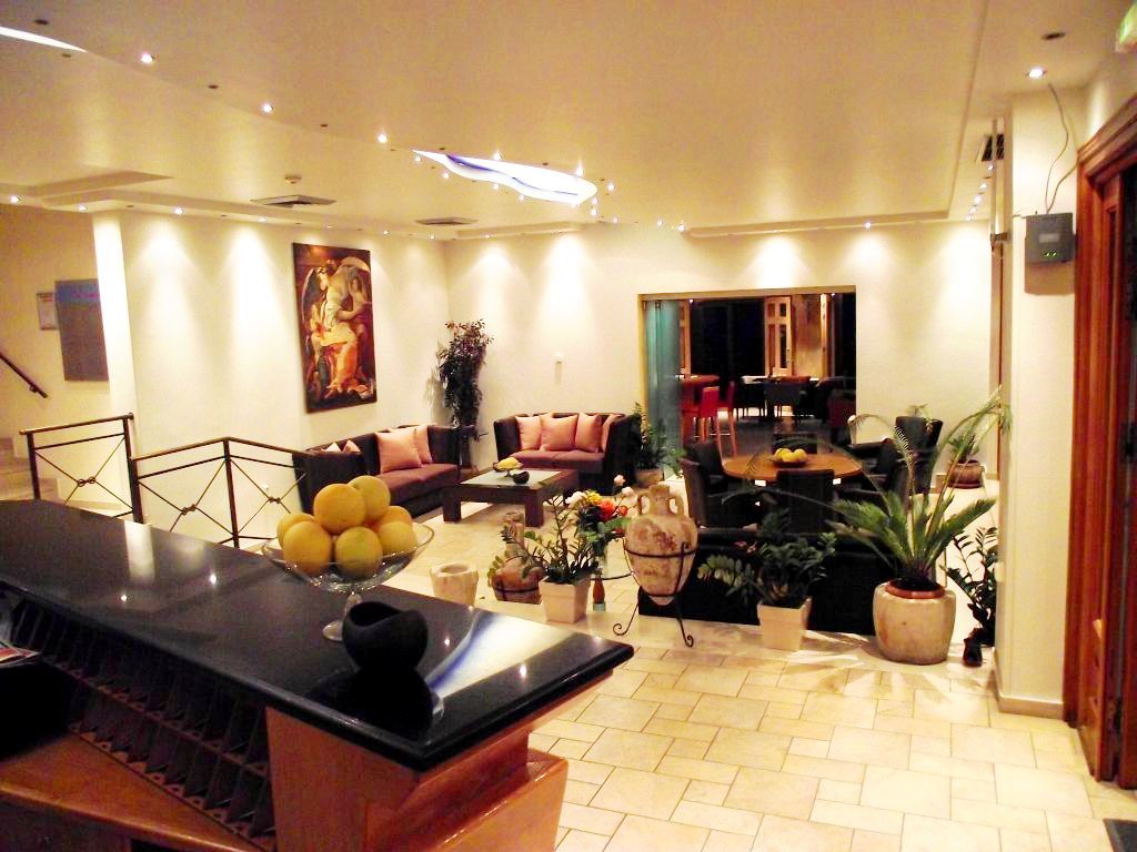 Aeolis Hotel Самос Екстериор снимка