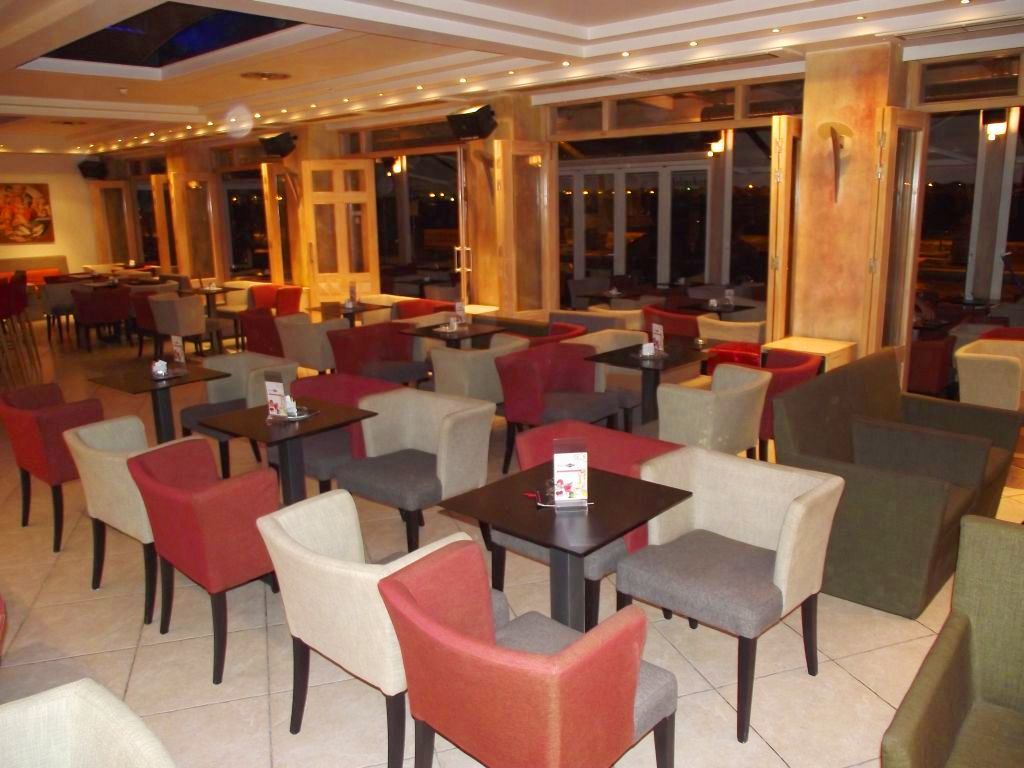 Aeolis Hotel Самос Екстериор снимка
