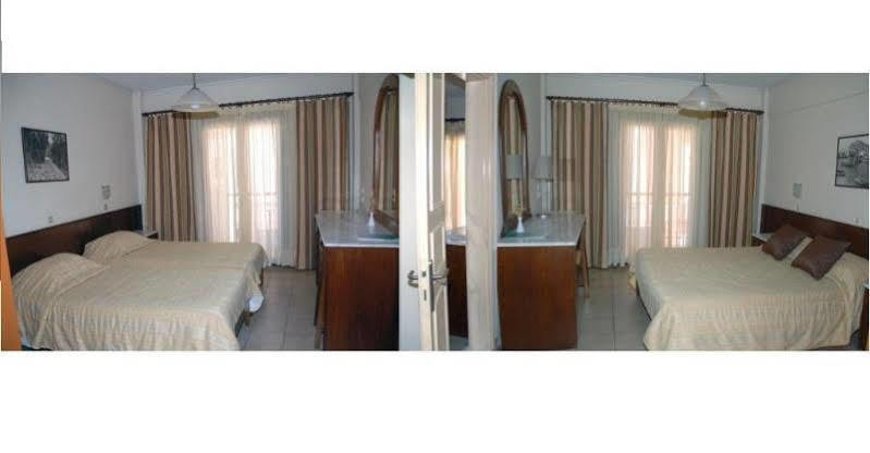 Aeolis Hotel Самос Екстериор снимка